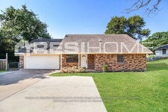 Building Photo - 7115 Allyn Dr