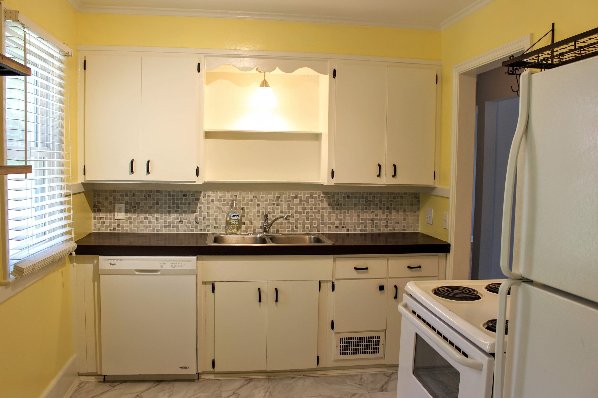 Building Photo - 1348 S 51st Ave