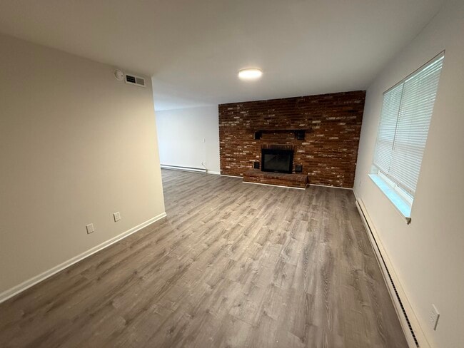 Building Photo - 3306 Belle Meade Dr