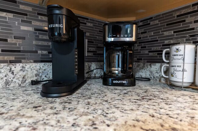 Building Photo - 3204 NW 10th St