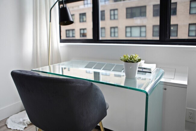 Building Photo - 330 W 58th St