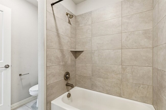Building Photo - 3432 Belterra Dr