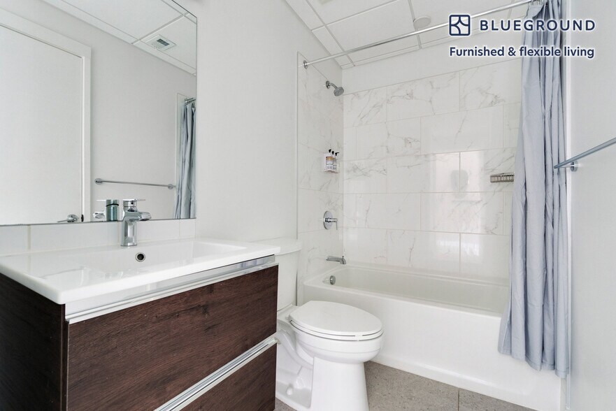 Building Photo - 1324 North Capitol St NE