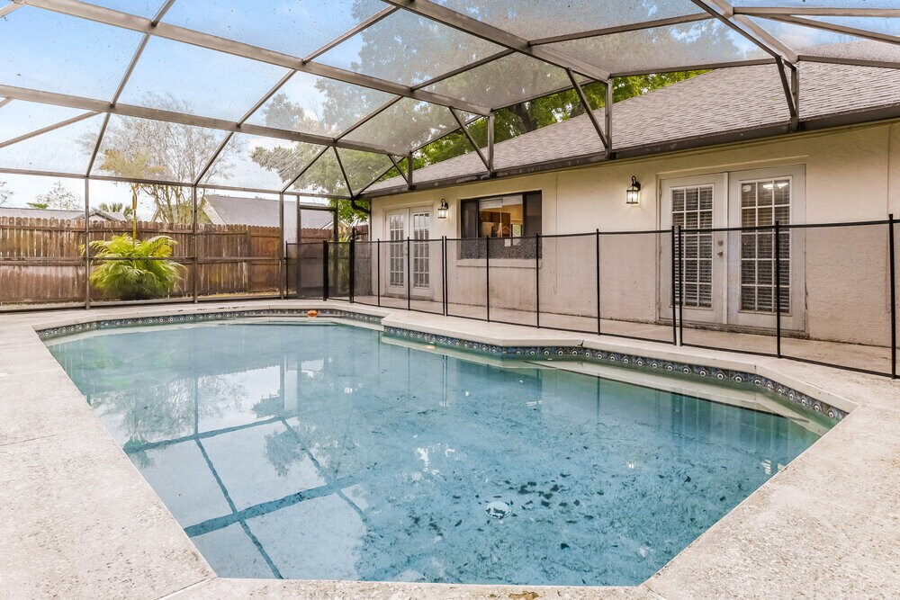 Building Photo - 534 S Sundance Dr