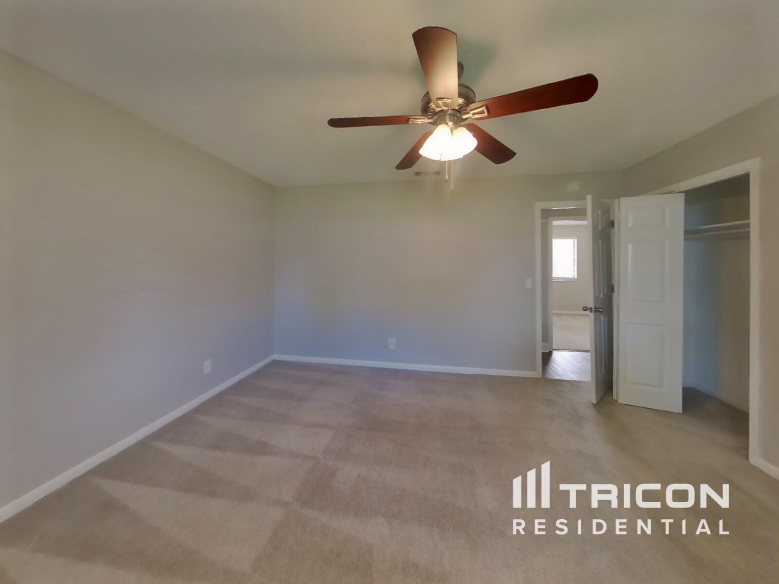 Building Photo - 5726 Springhaven Dr