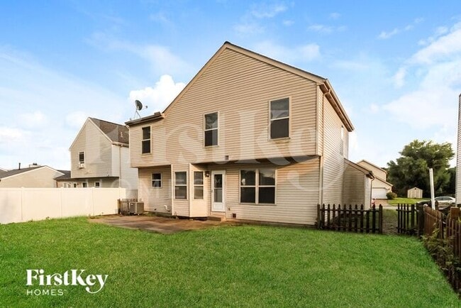 Building Photo - 4916 Rialto Ridge Dr