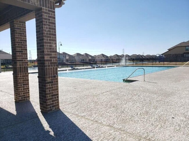 Building Photo - 3543 Paganini Pl
