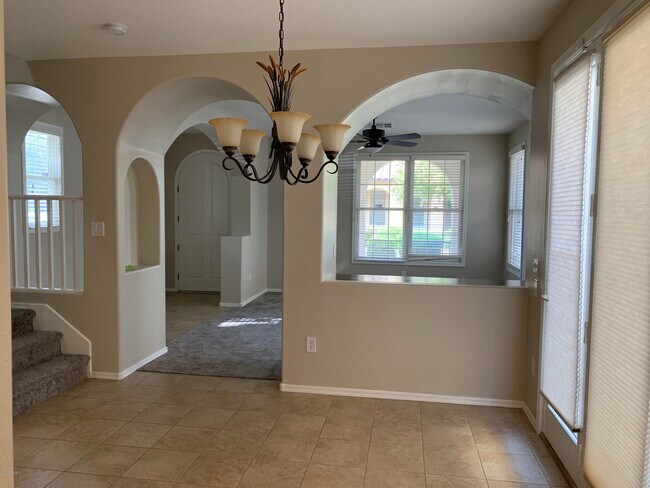 Building Photo - 3854 E Sabra Ln