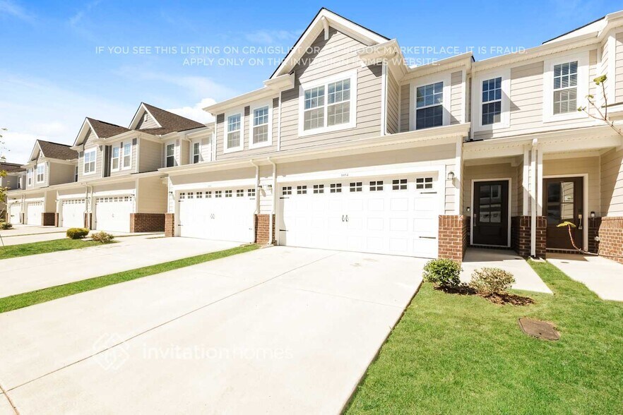 Building Photo - 1054 Legacy Ct