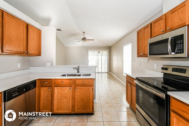 Building Photo - Welcome Home!