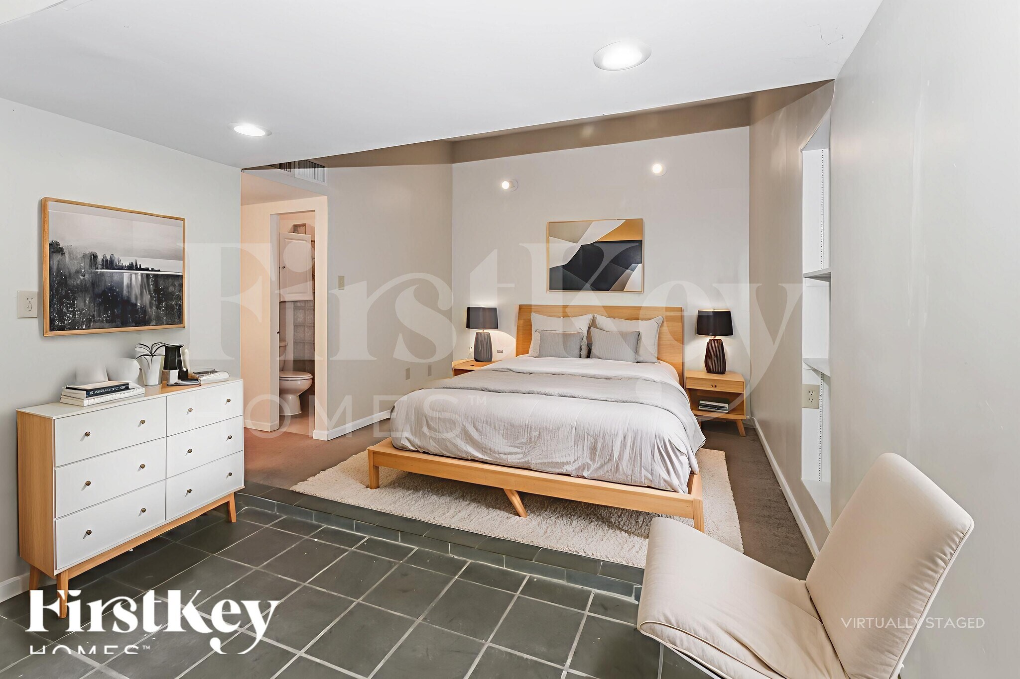 Building Photo - 5233 Edenshire Ave