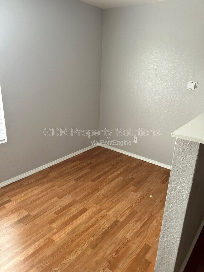 Building Photo - 401 14th St NW