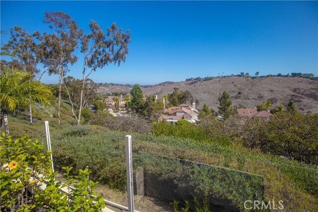 Building Photo - 10 Siena