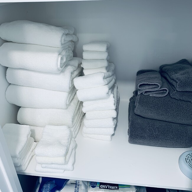 Towels for back bedrooms - 8516 E Vernon Ave