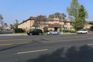 Building Photo - Woodman Court