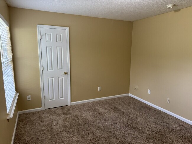 Building Photo - FOR RENT!!!!