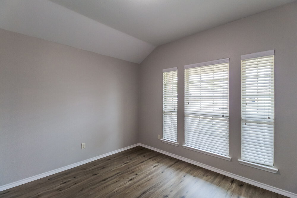 Building Photo - 1813 Cedar Wood Trail