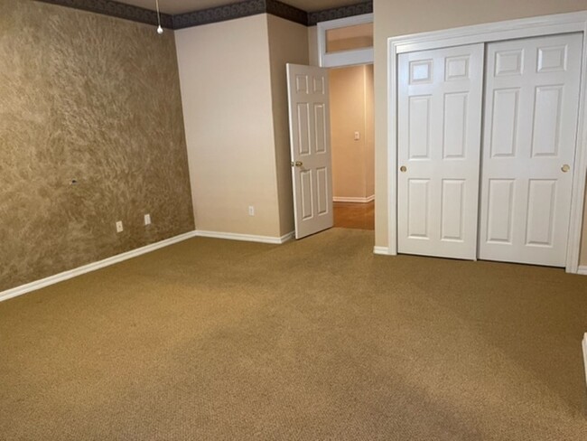 Building Photo - Turnkey Home, Ready For New Occupants!