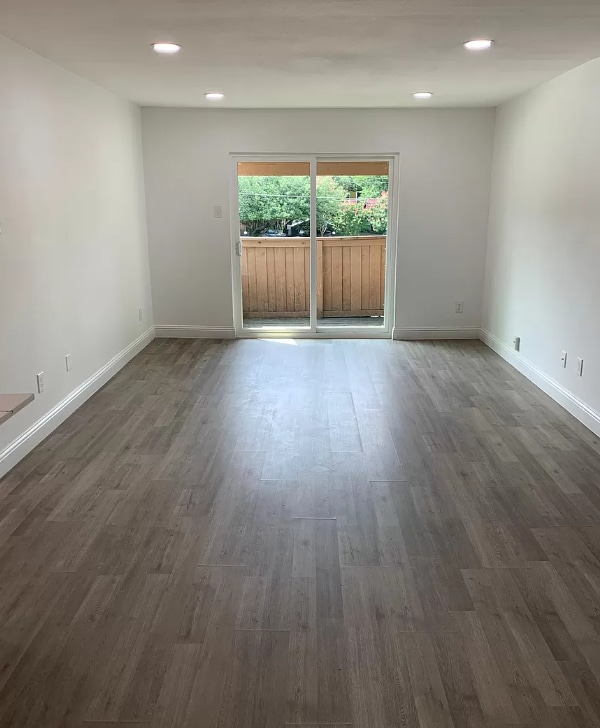 Building Photo - 8110 Skillman St