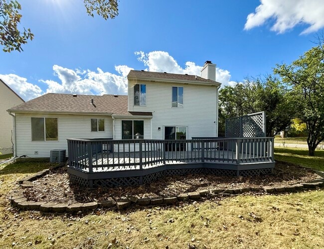 Building Photo - 100 Rumsey Pl