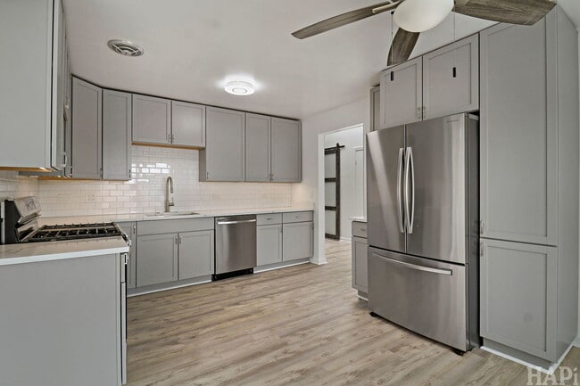 Building Photo - 2735 N 73rd Ct