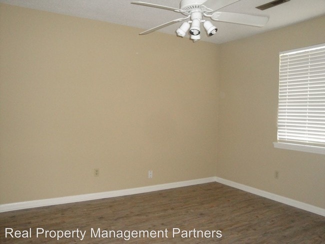 Building Photo - 3 br, 2.5 bath House - 2505 Hawksbury Lane