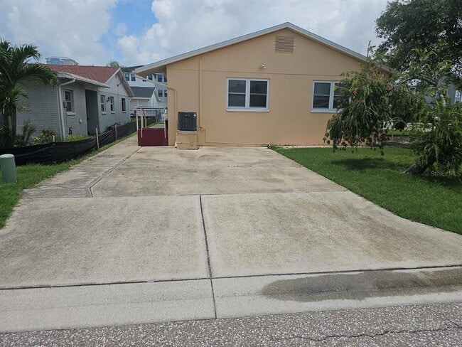 Building Photo - 175 174th Terrace E