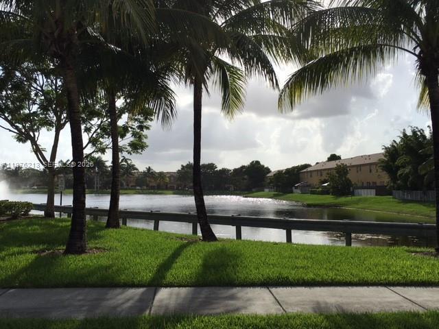 Building Photo - 925 SW 152nd Ct