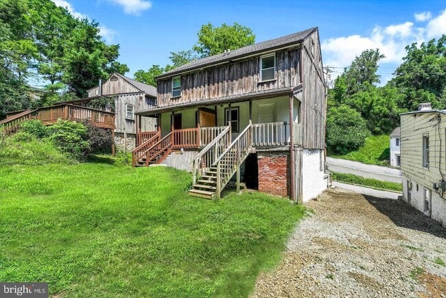 Building Photo - 62 Irish Ln