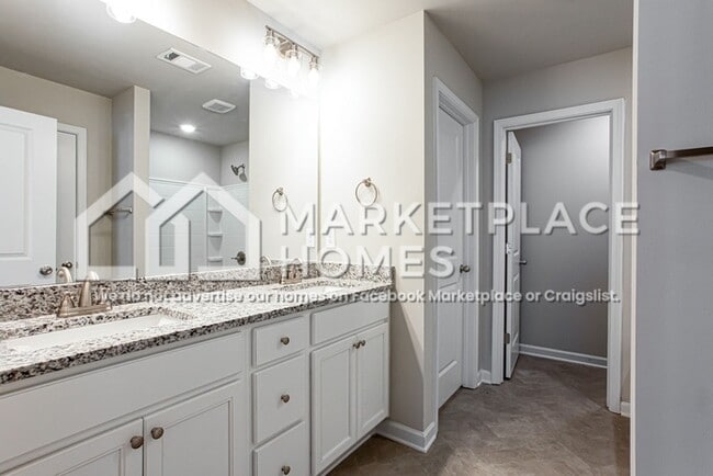 Building Photo - 266 WL Miller Dr