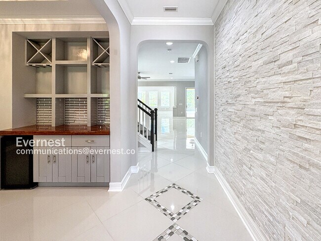 Building Photo - 28892 Perilli Pl
