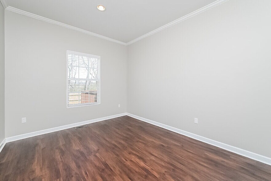 Building Photo - 1158 Wrights Mill Rd