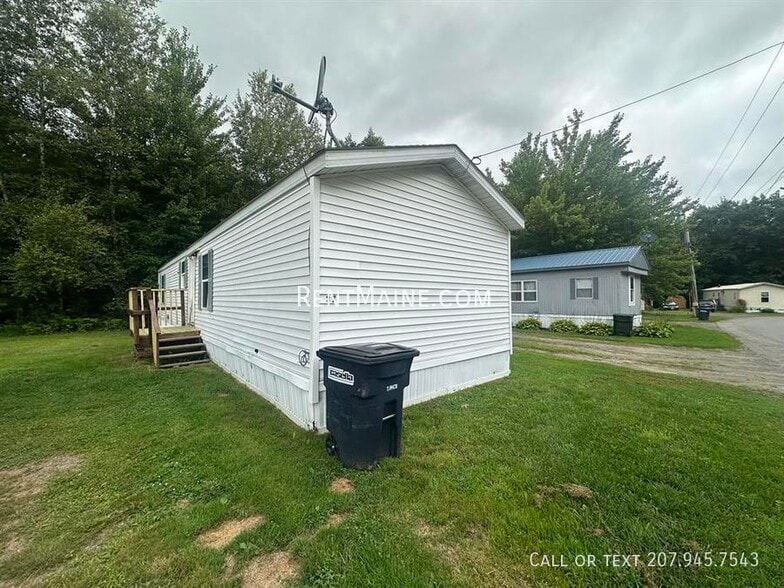 Building Photo - 37 Pheasant Hill Trailer Park