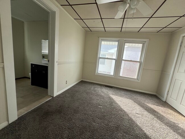 Building Photo - 3200 S 7th St