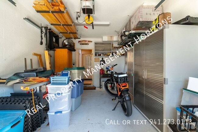 Building Photo - 6646 7th Ave Cir W