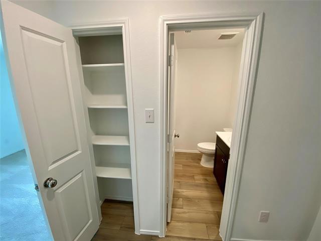 Building Photo - 1701 Madison Dr