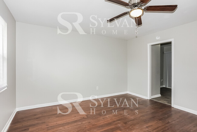 Building Photo - The Lifestyle You Deserve.