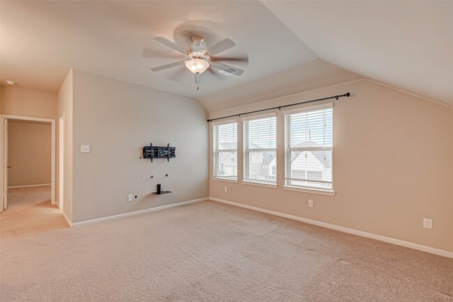 Building Photo - 2111 Post Oak Ct