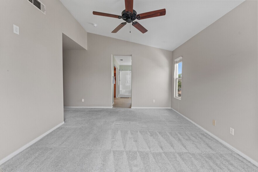 Building Photo - 13422 Apricot Tree Ln