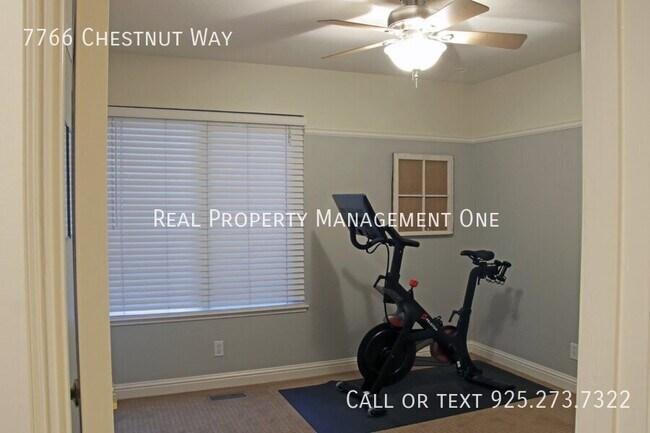 Building Photo - 7766 Chestnut Way