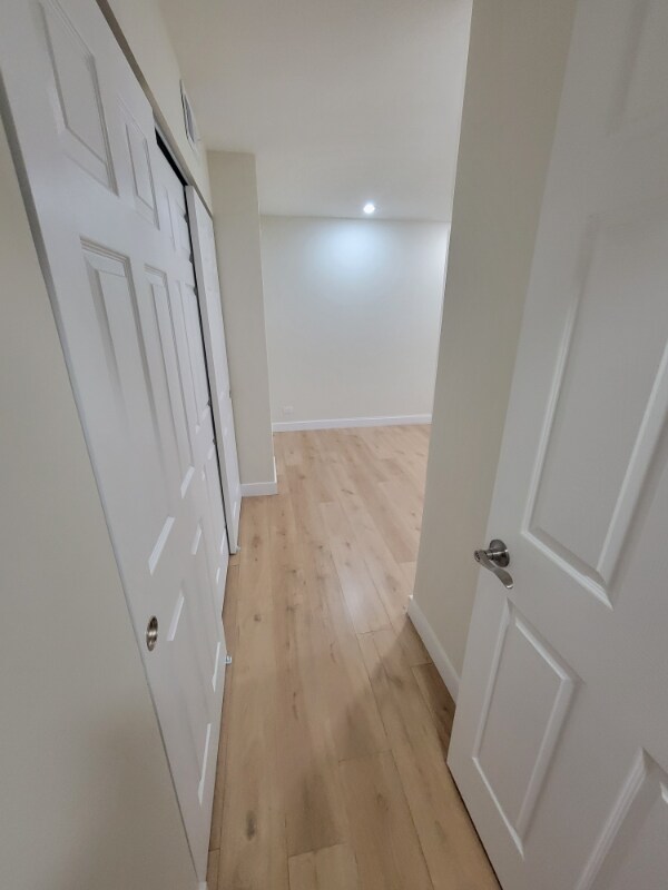 Building Photo - 700 Perrie Dr