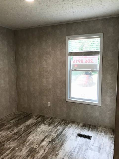 Building Photo - 114 Fernald Dr