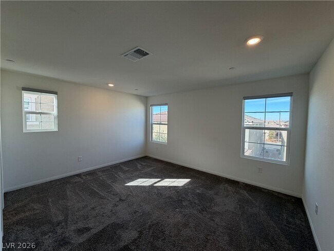 Building Photo - 3168 Bormida Ave