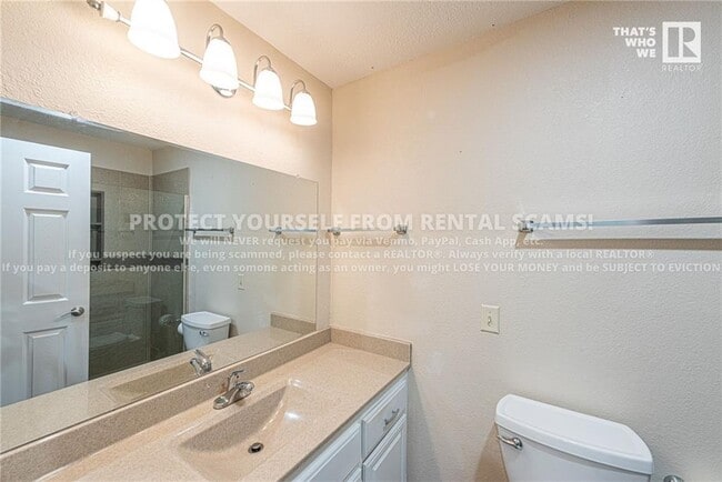 Building Photo - 41 Melinda Ln