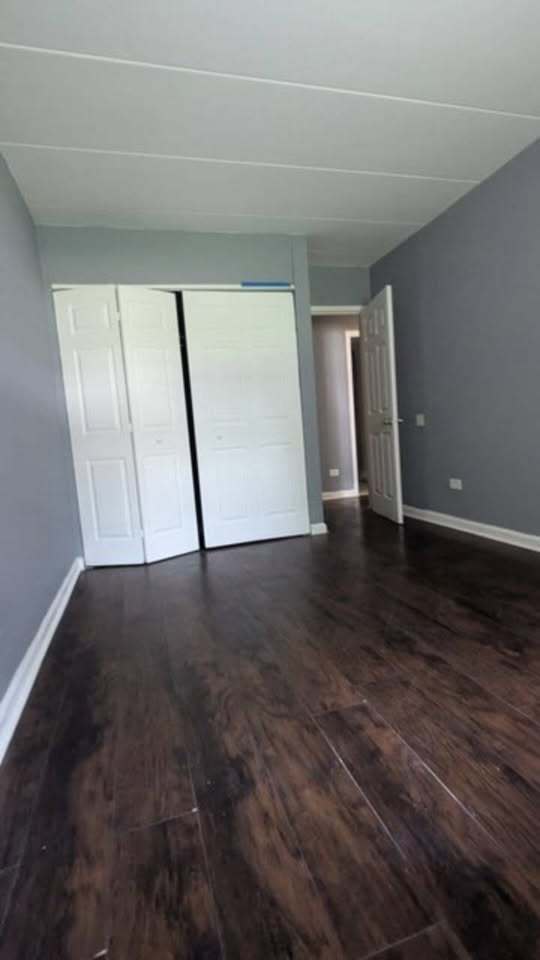 Building Photo - 6416 S St Lawrence Ave