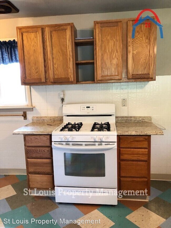 Building Photo - 3 br, 1 bath House - 5500 Holborn Dr
