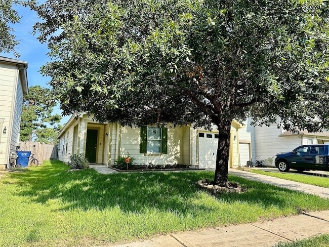 Building Photo - 29631 Evergreen Hills Dr