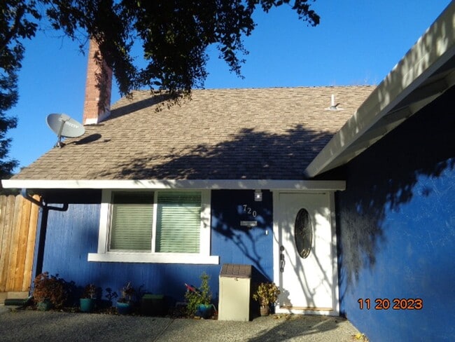 Building Photo - 720 Devonshire Ct