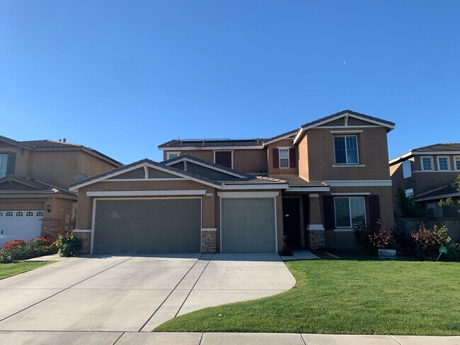 Building Photo - Spacious 4 Bed | 3 Bath Home in Southwest ...