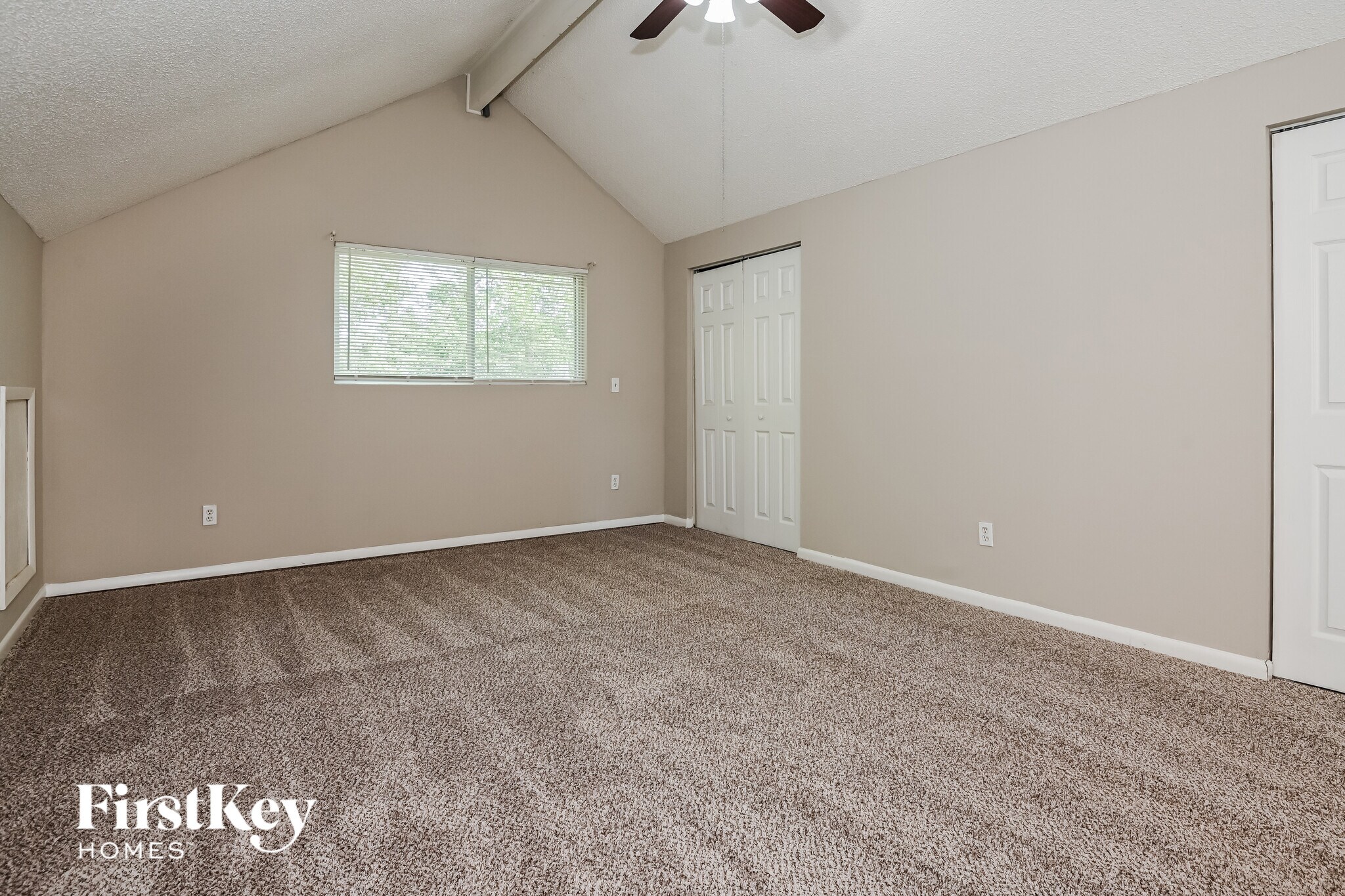 Building Photo - 6835 Candlewood Dr S